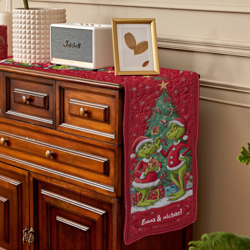 Couple Grinchmas - Chemin de table de Noël personnalisé avec étole