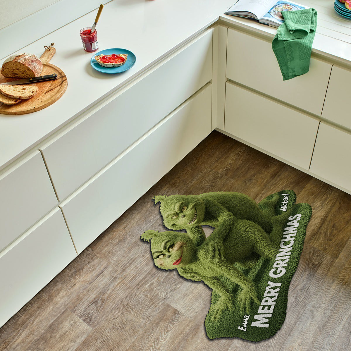 Tapis de Noël antidérapant Green Mischief Holiday - Étole personnalisée