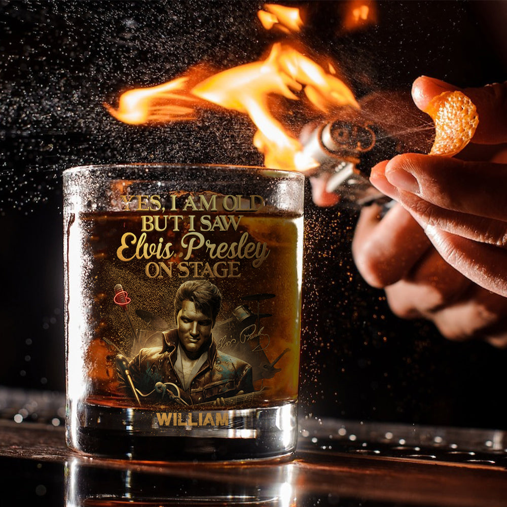 Oui, je suis vieux, mais j'ai vu… - Verre à whisky personnalisé « Roi du rock and roll »