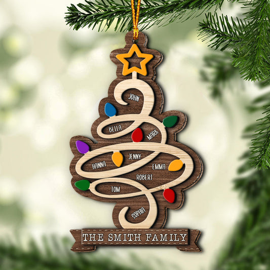 Sapin de Noël avec nom de famille - Ornement en bois personnalisé avec le nom de famille