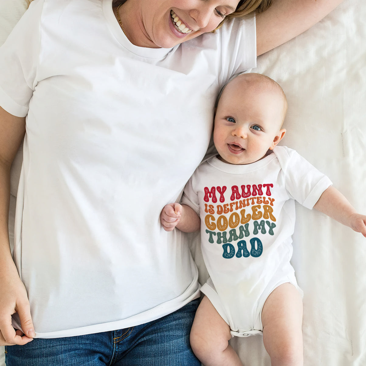 Ma tante est bien plus cool que mon père - Body bébé personnalisé pour la famille